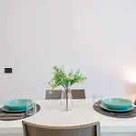2 Minuti Dalla Stazione - Comfort & Design * Brescia