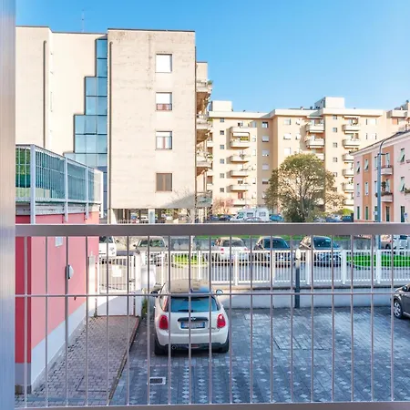 Apartment 2 Minuti Dalla Stazione - Comfort & Design Brescia