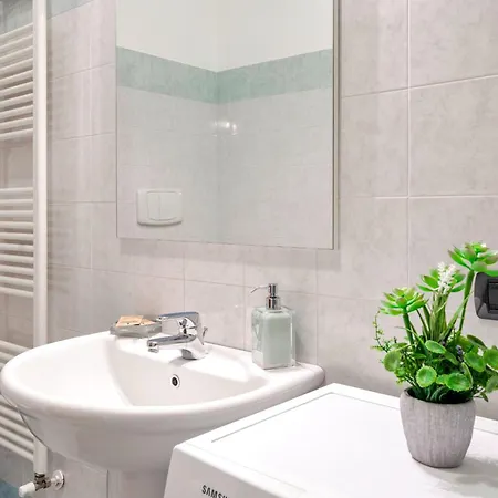 2 Minuti Dalla Stazione - Comfort & Design Apartment *