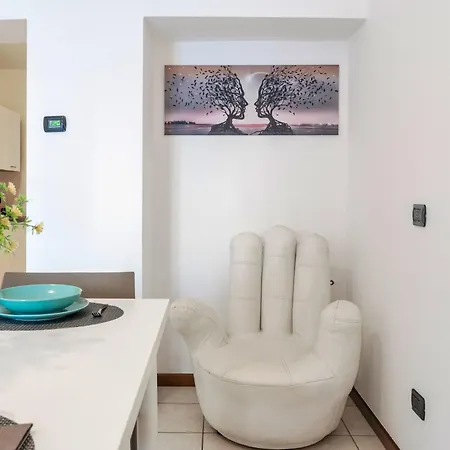 Apartment 2 Minuti Dalla Stazione - Comfort & Design Brescia